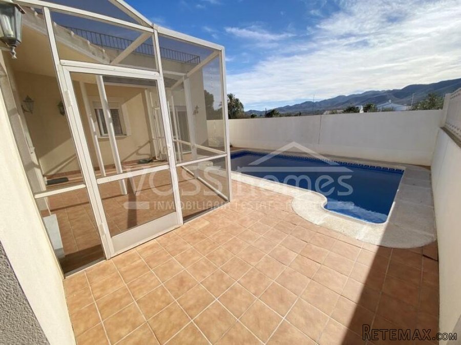 EXCLUSIVE TO VOSS HOMES - A very deceptively spacious 3.. - 5