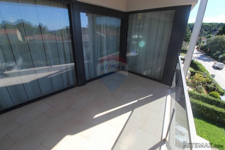 ISTRA,ROVINJ - PREDIVAN KOMFORAN PENTHOUSE S JOŠ LJEPŠIM POG - 6