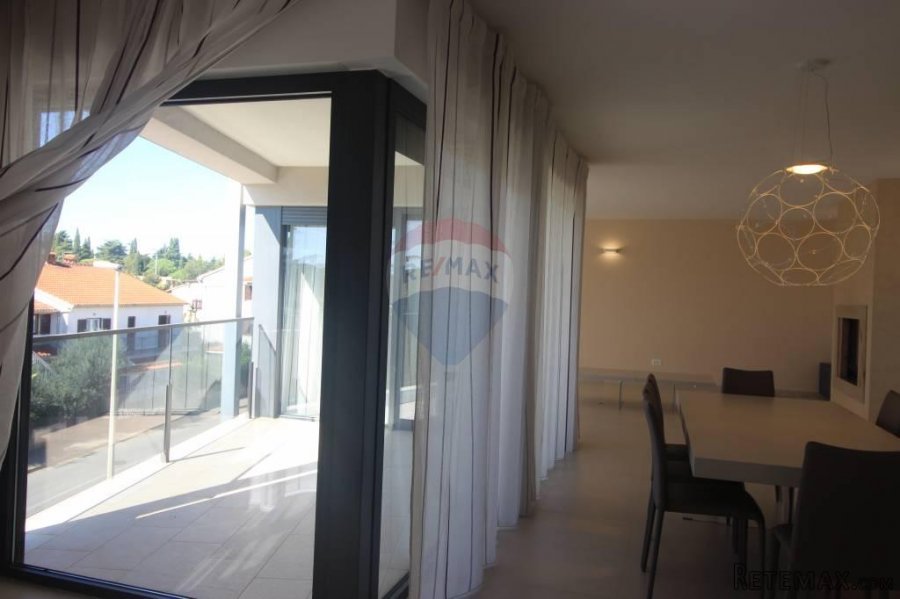 ISTRA,ROVINJ - PREDIVAN KOMFORAN PENTHOUSE S JOŠ LJEPŠIM POG - 7