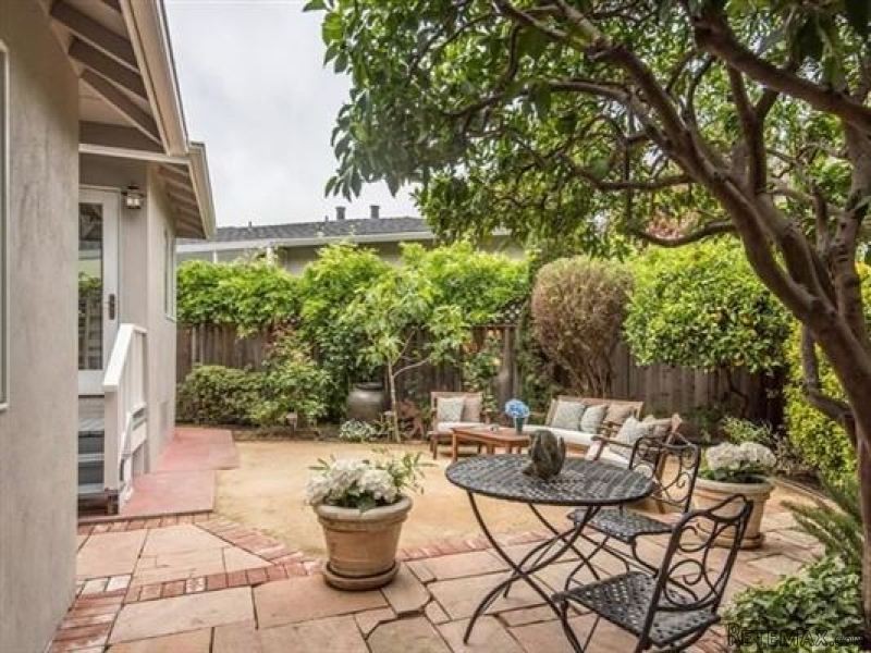 wonderful split-level home - 2
