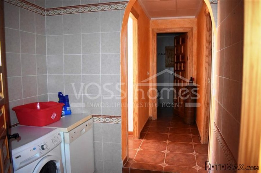 A lovely 4 bedroom, 1 bathroom Country House of 230m2 with.. - 11