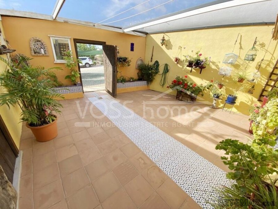 NEW & EXCLUSIVE LISTING TO VOSS HOMES - A full of.. - 11