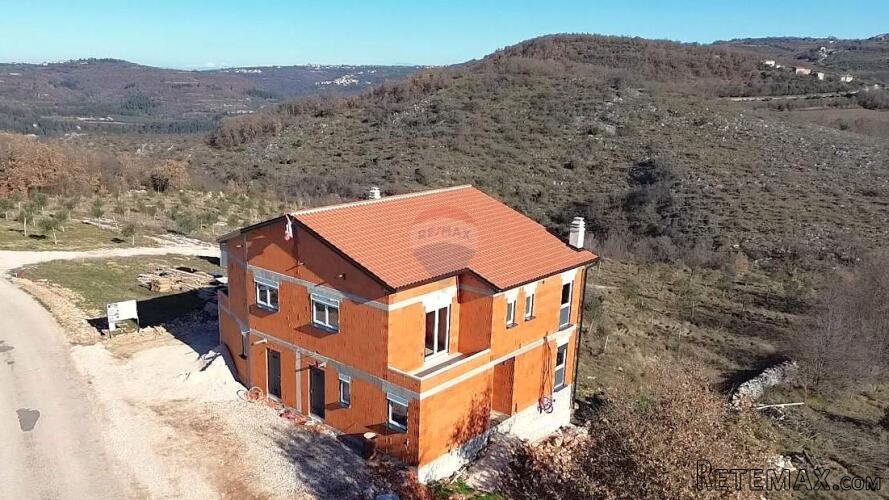 Istra, Buje okolica, kuća u izgradnji s bazenom - 2