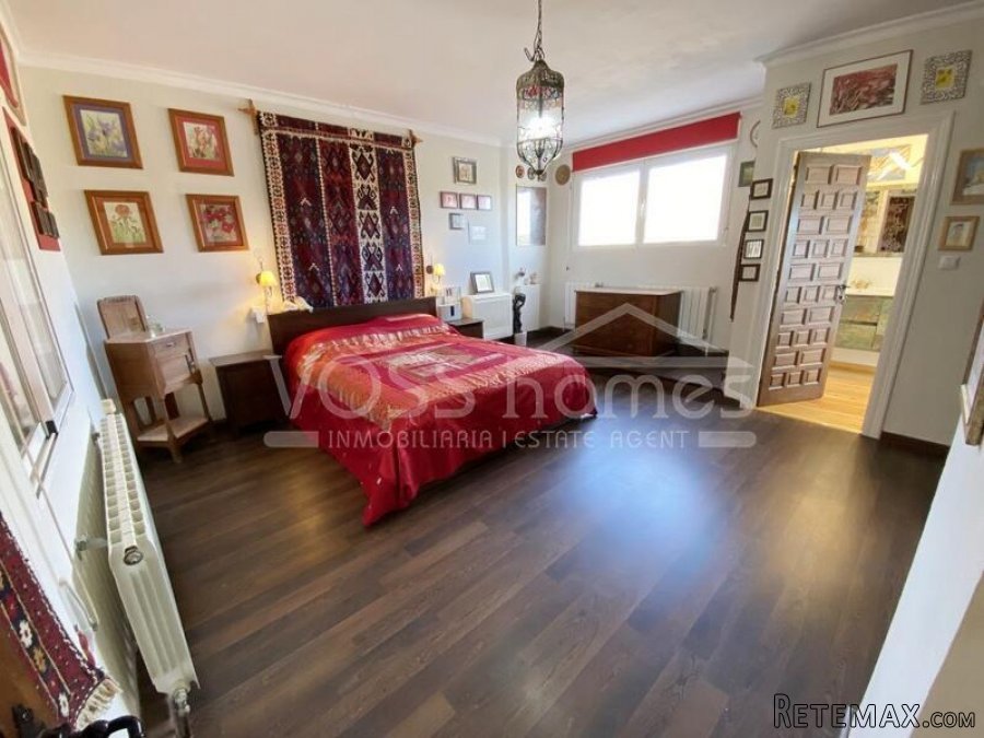 NEW & EXCLUSIVE LISTING TO VOSS HOMES - A full of.. - 13