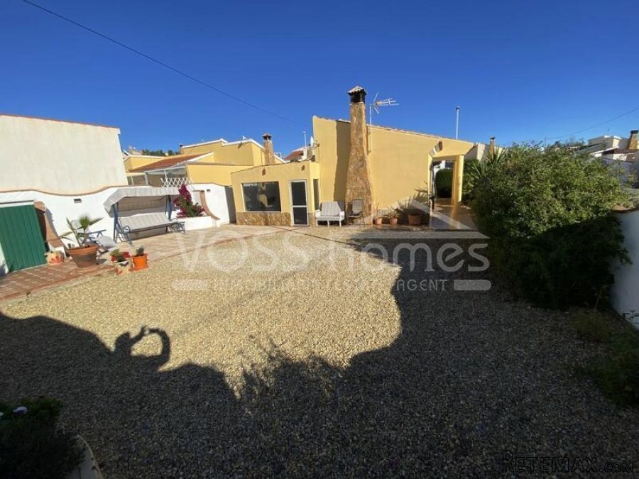 EXCLUSIVE TO VOSS HOMES - A beautifully presented, recently.. - 14