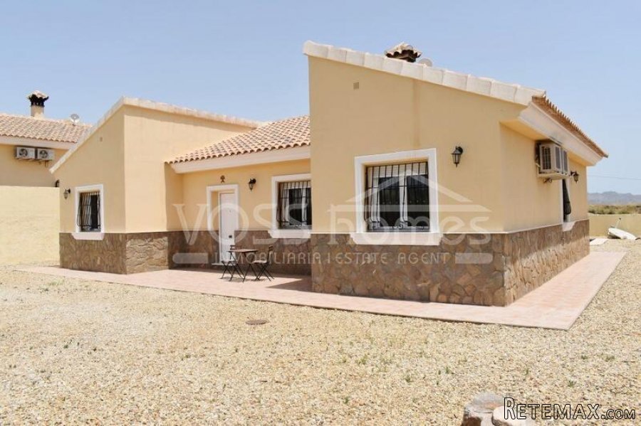 FOR SALE WITH VOSS HOMES - A larger than average, "as.. - 14