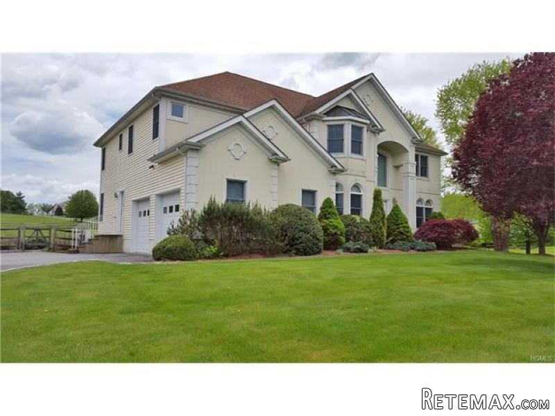 3 bedroom House For Sale: 49 Vista lane.. - 2