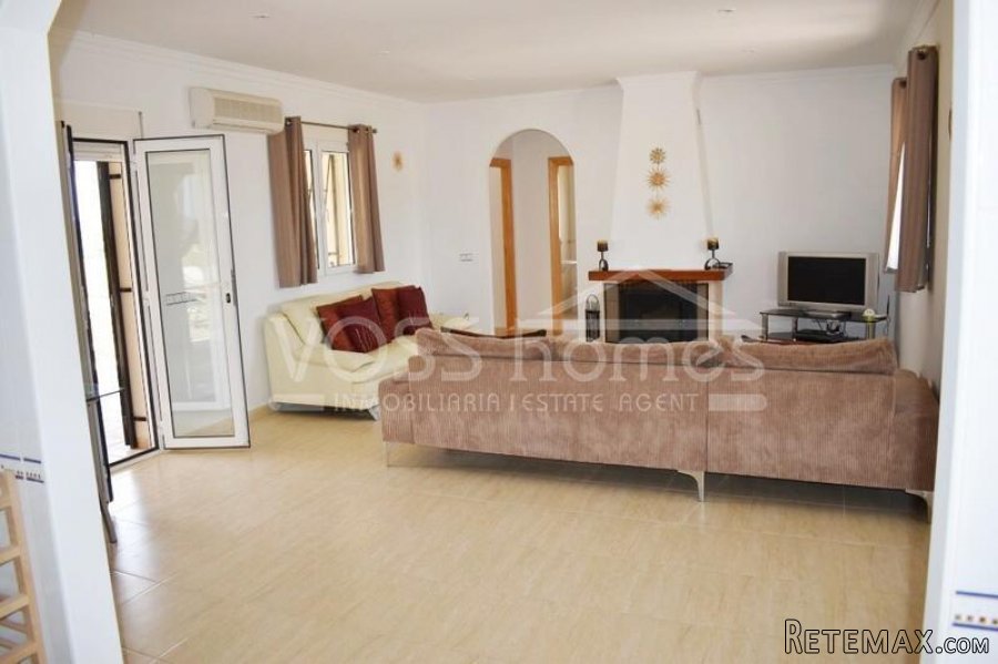 FOR SALE WITH VOSS HOMES - A larger than average, "as.. - 15