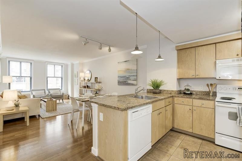 1 bedroom Apartment For Sale: 616 E ST.. - 2