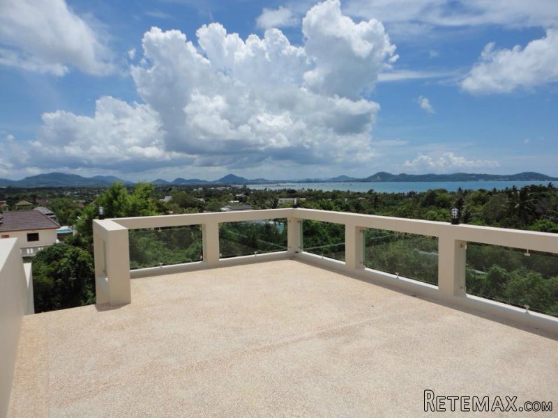 Beautiful 2 Bedroom Seaview Condo in..