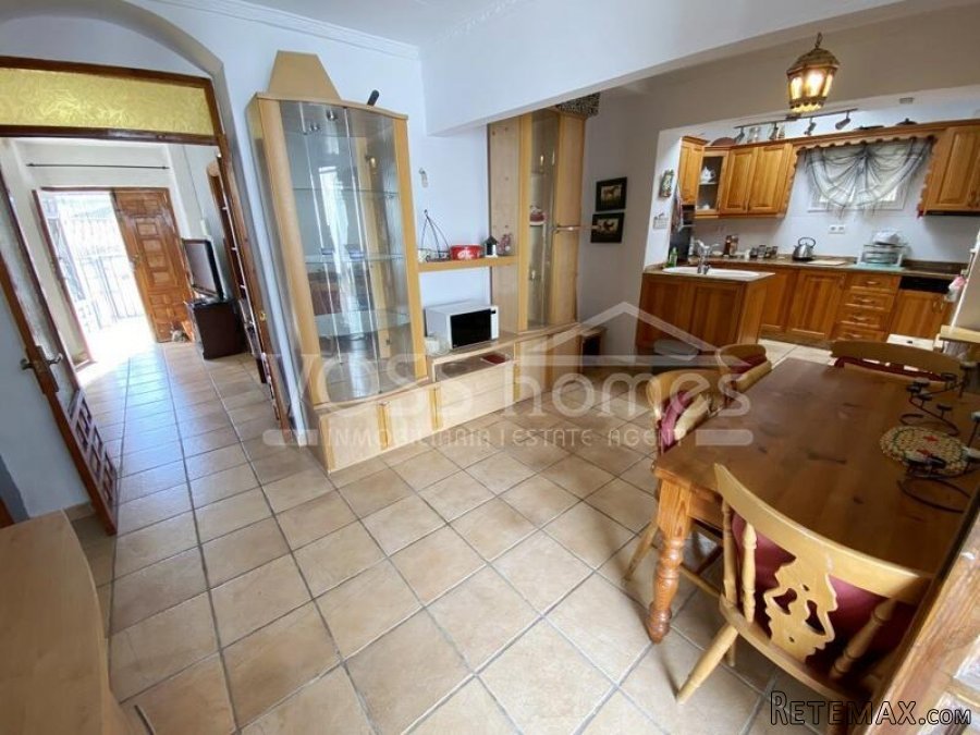 NEW & EXCLUSIVE TO VOSS HOMES - A charming, traditionally.. - 9
