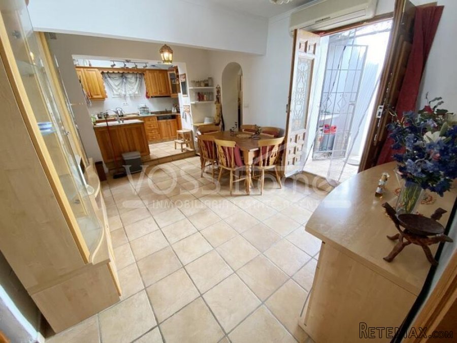 NEW & EXCLUSIVE TO VOSS HOMES - A charming, traditionally.. - 10