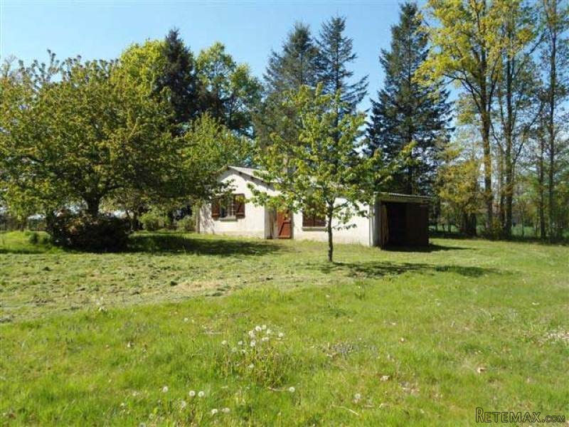 1-Bed Bungalow On 4,000m2 Of Land In..