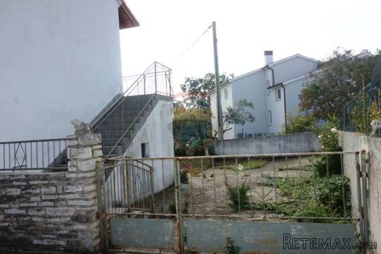 KUĆA 140 m2 U LIŽNJANU 800m OD PLAŽE - 2