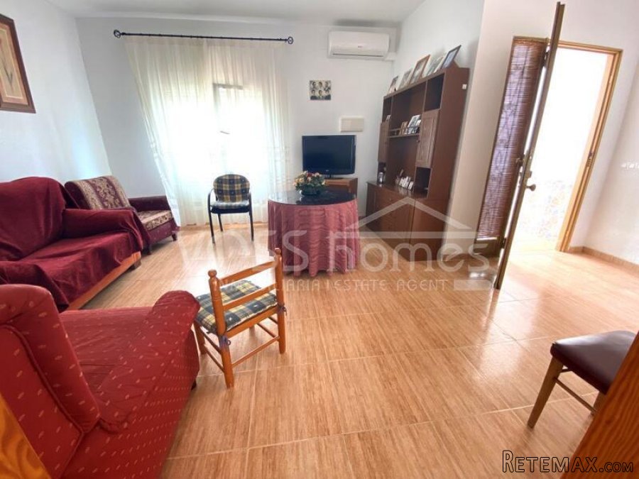 NEW TO VOSS HOMES - A spacious, single storey, light &.. - 3