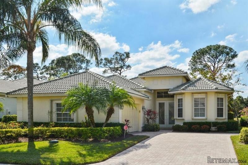 8809 First Tee Rd, Port Saint Lucie, FL..