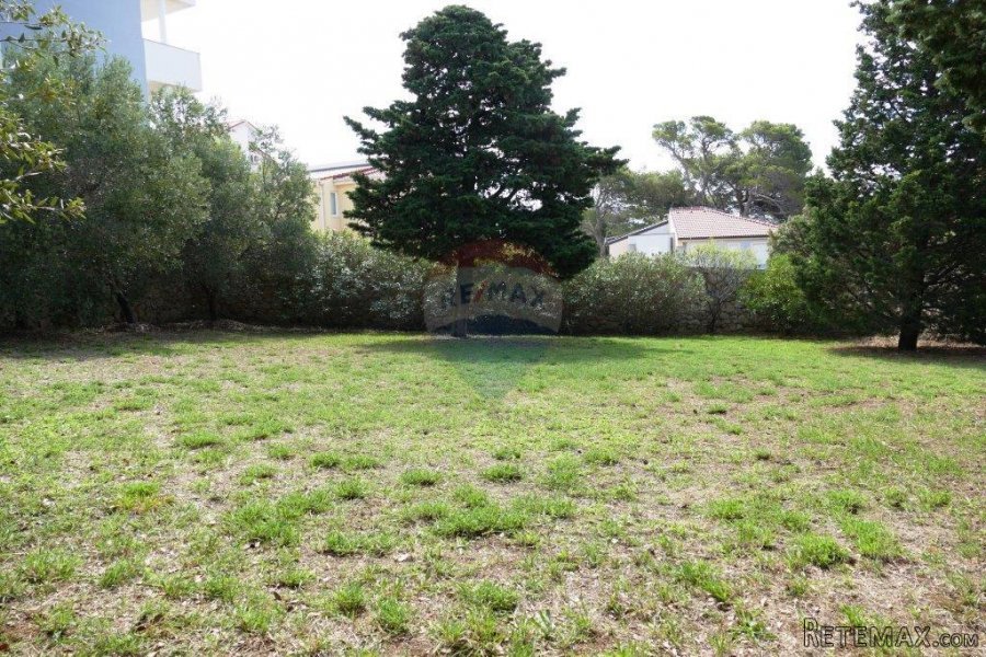 Pag - Novalja građevinsko zemljište površine 560 m2 - 7