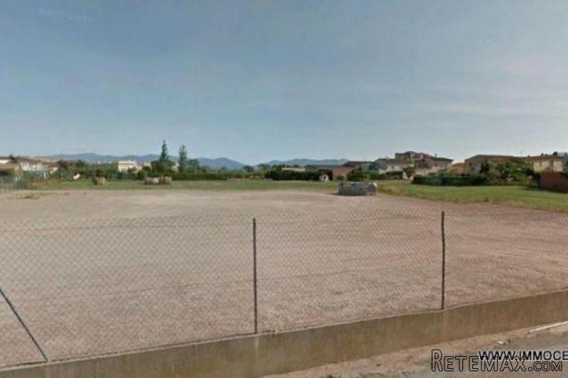 FORTIA: Set of new construction land