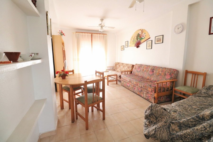 Bungalow en primera planta en playa de los náufragos, en.. - 2