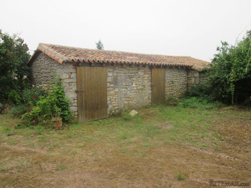 Good Countryside House to Improve - 2