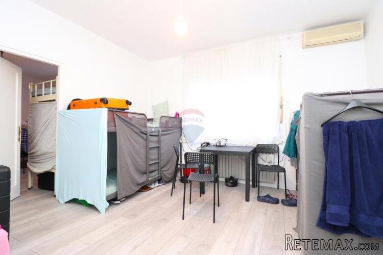 Vrapče – Kuća za smještaj radnika, 171m2