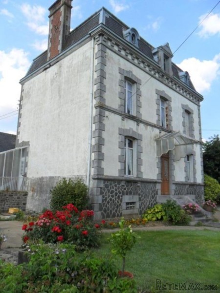 Maison de Maitre, Edge of Village - 2