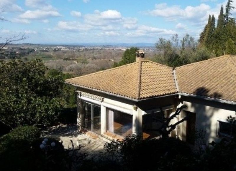 Traditional Villa And Guest Gite