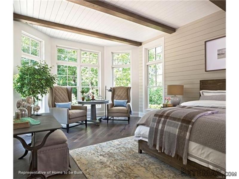 5 bedroom House For Sale: 114 ELM.. - 2
