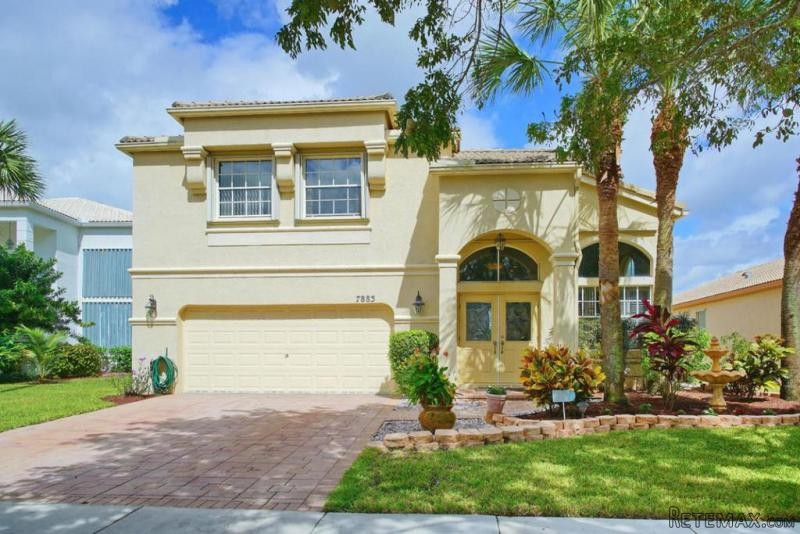 7883 Springvale Dr, Lake Worth, FL -.. - 2