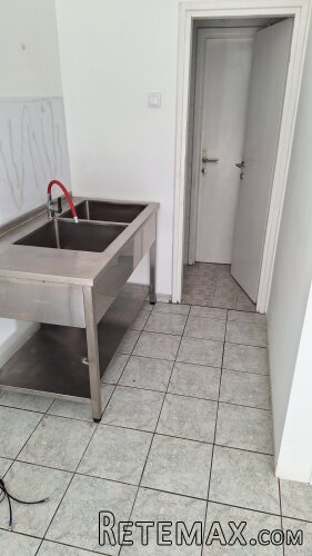 Prodaja lokala 42m2 u dva nivoa-Novo Naselje,Novi Sad - 9