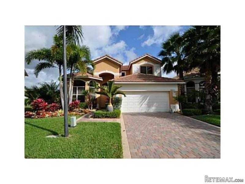 10852 Grande Blvd, West Palm Beach, FL..