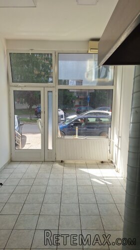 Prodaja lokala 42m2 u dva nivoa-Novo Naselje,Novi Sad - 10