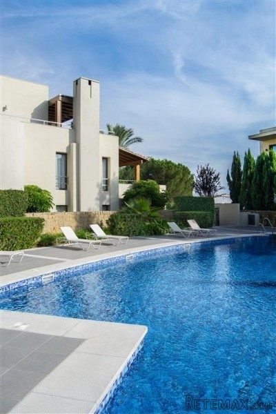2 Bedroom Ground Floor Apartment