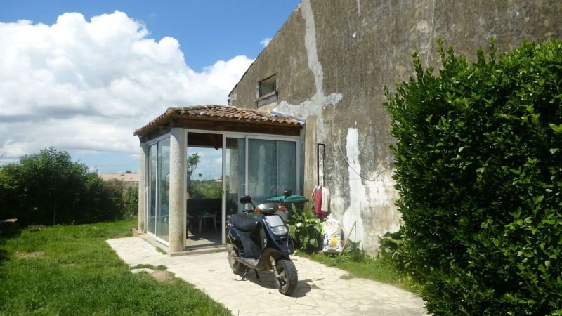 Stone House With Outbuildings, Garages.. - 2