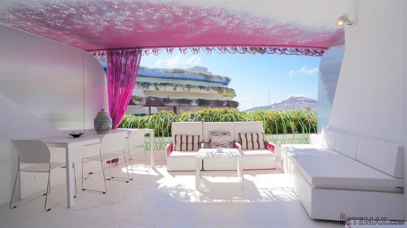 2 bedroom Apartment For Sale: Paseo..