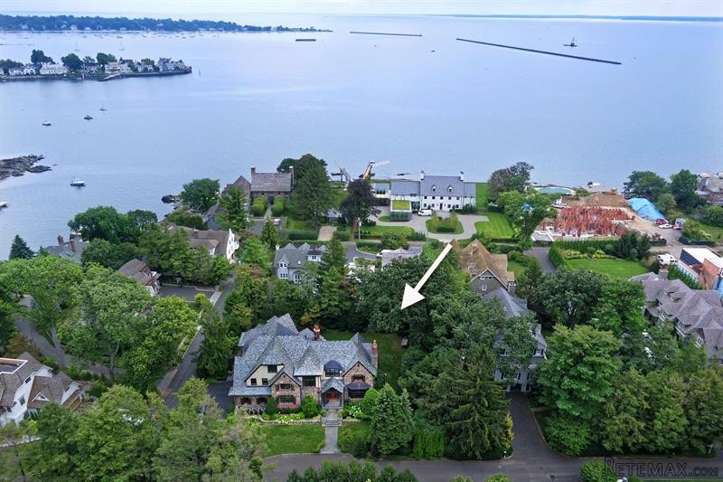 5 bedroom House For Sale: 21 Ann Street.. - 2