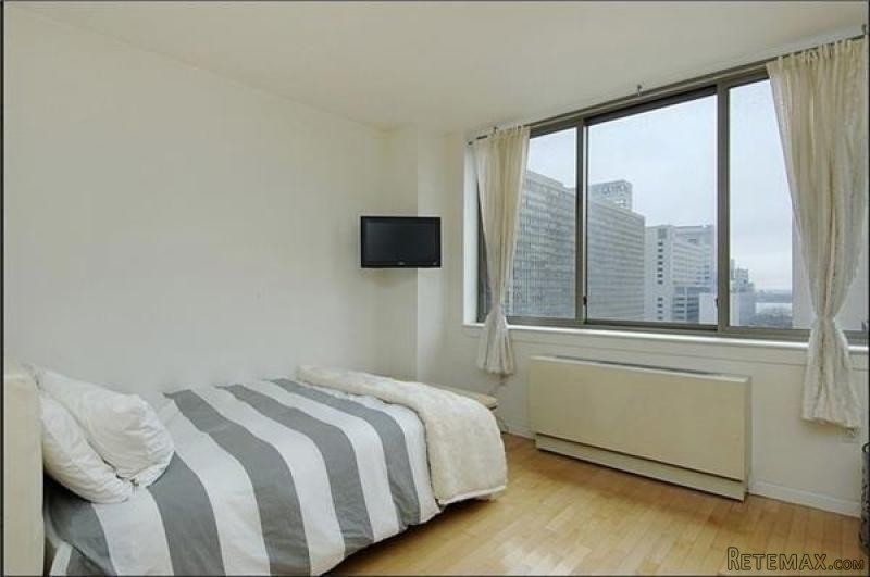 Condo - New York State - For Sale - 2