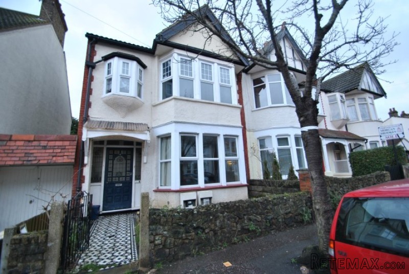 GF 6 WESTMINSTER DRIVE WESTCLIFF ON SEA..