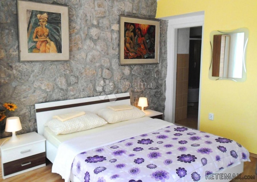 Ika, apartmanska kuća - 8