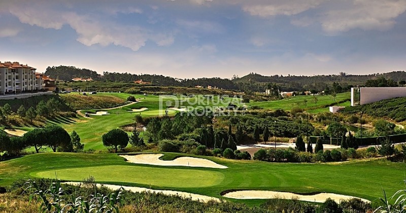 Plot In Beautiful Golf Club