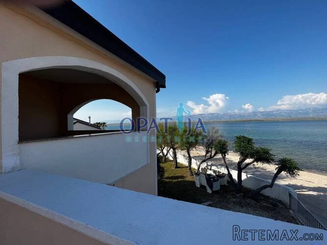 Vir/Dalmacija apartman na prvom katu, prvi red do mora - 4