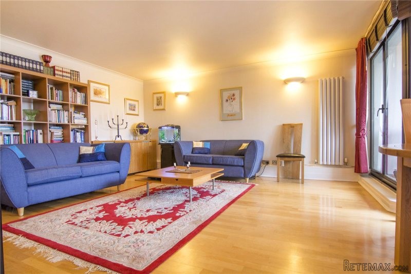 2 Bedroom Purpose Built, Share of..