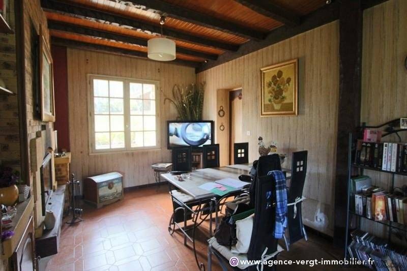 Recently Built House 20 Minutes From.. - 2