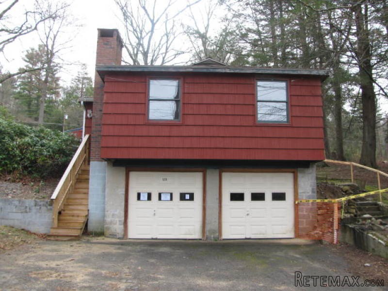 128 Conklin Rd Stafford Springs, CT..