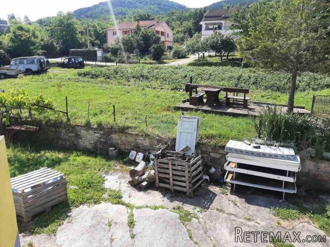 Istra, Motovun kuća s dvorištem