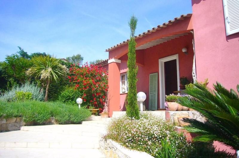 5 Bedroom Villa For Sale In..