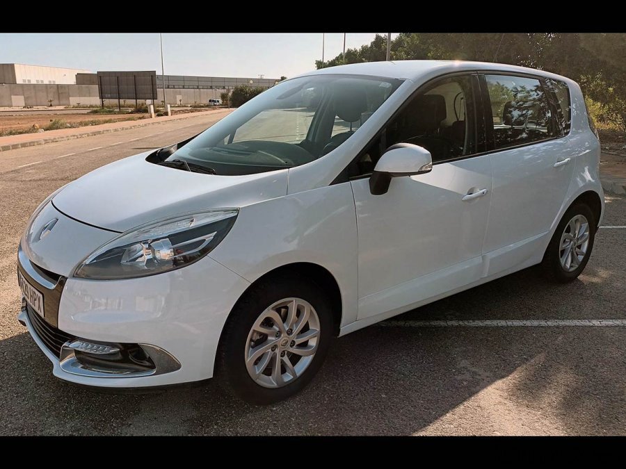 Renault Scenic 1.5 DCi