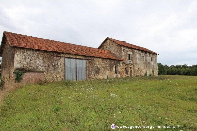 Ref 27170 : Beau Projet De Renovation