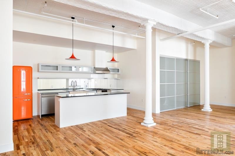 1 bedroom Apartment For Sale: 54 GREENE..