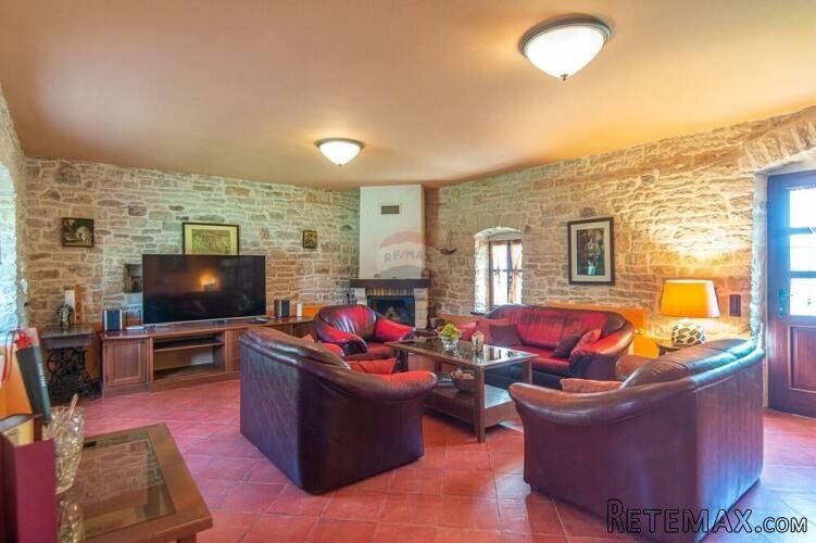 Istra, Žminj okolica, prekrasno autohtono imanje - 2